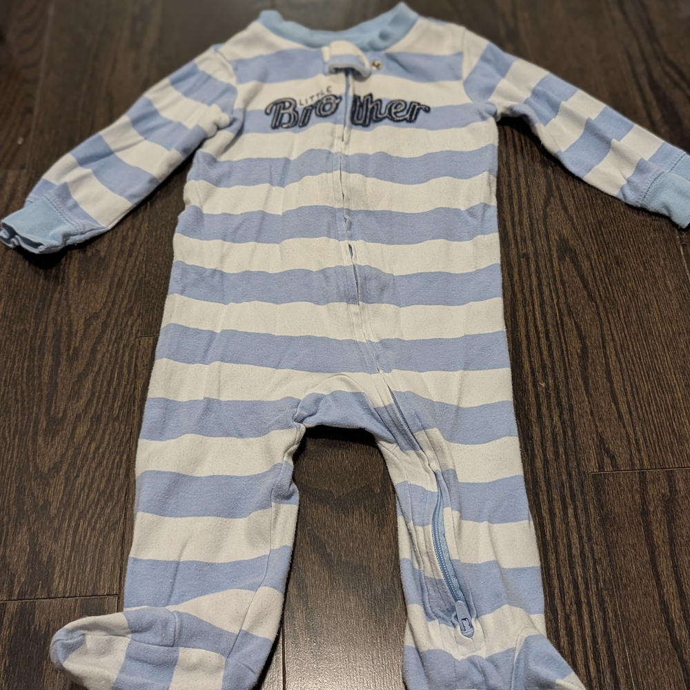 5/$35 Carter's Little Brother baby sleeper 9 months blue white 2-way zipper